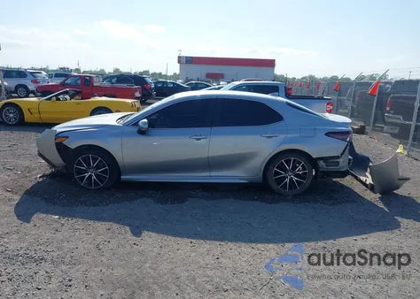 2022 Toyota Camry Se из США, поврежденный, VIN 4T1G11AK0NU069140